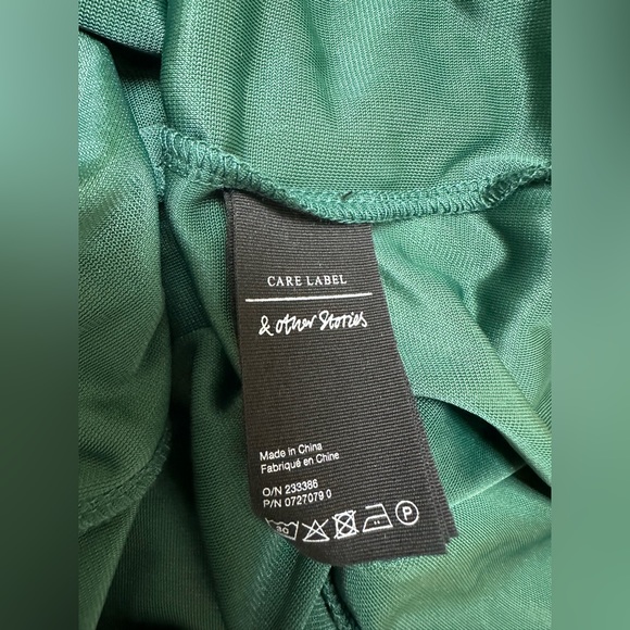 NWT: OTHER STORIES EMERALD ANIMAL PRINT VELVET MINI DRESS - Picture 4 of 6